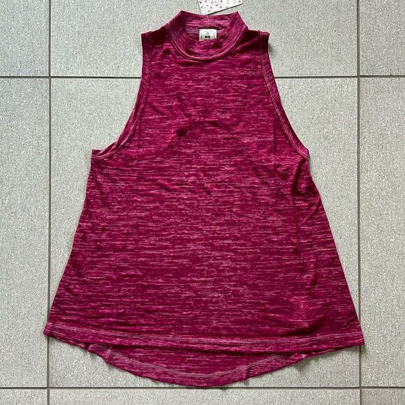 NWT Free People Brisbane Lightweight Racerback Mock Neck Tank Top Fuchsia XS - Picture 4 of 16